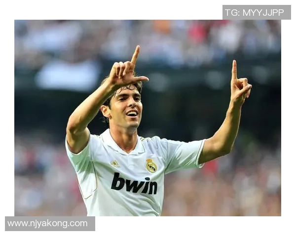 卡卡足球明星壁纸精选展示让你感受足球魅力与激情的完美结合